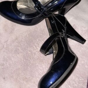 Gianni Bini Midnight Blue Patent Heels